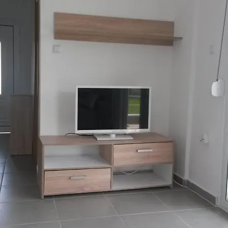 Fotini Villa Karianí
