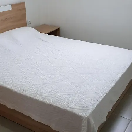Fotini Villa Karianí